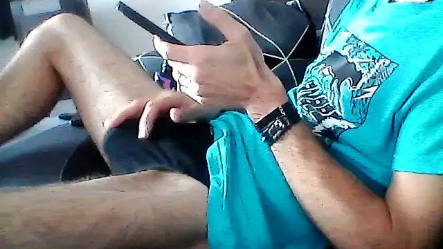 Snapshot of mickzizi chatting on 6, 11, 2025 mickzizi online show from 6, 11, 2025