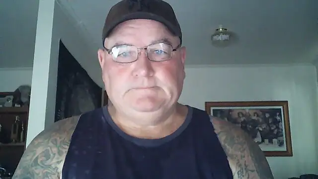 Snapshot of HOTANAL chatting on 3, 2, 2025 HOTANAL online show from 3, 2, 2025