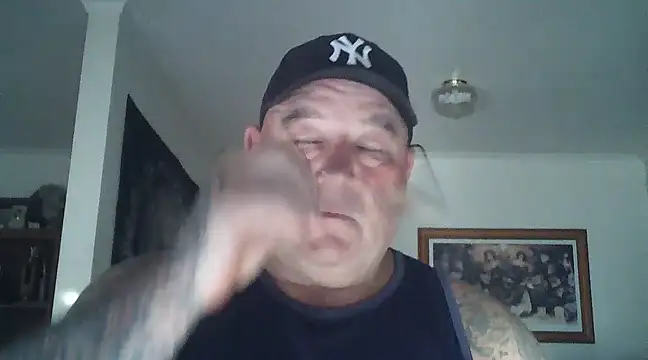 Snapshot of HOTANAL chatting on 5, 3, 2025 HOTANAL online show from 5, 3, 2025