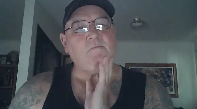 Snapshot of HOTANAL chatting on 9, 3, 2025 HOTANAL online show from 9, 3, 2025