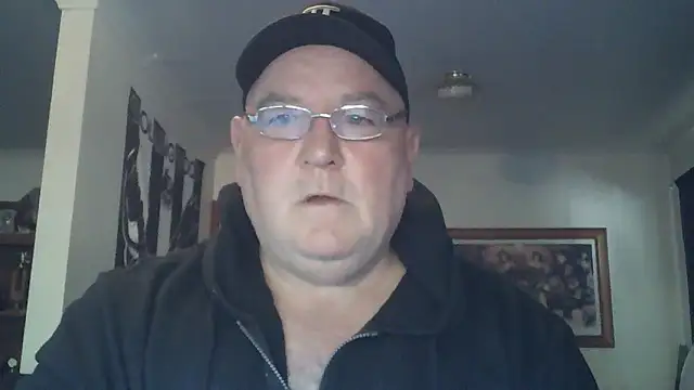 Snapshot of HOTANAL chatting on 14, 10, 2025 HOTANAL online show from 14, 10, 2025