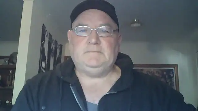 Snapshot of HOTANAL chatting on 15, 10, 2025 HOTANAL online show from 15, 10, 2025