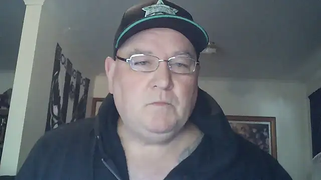 Snapshot of HOTANAL chatting on 18, 10, 2025 HOTANAL online show from 18, 10, 2025