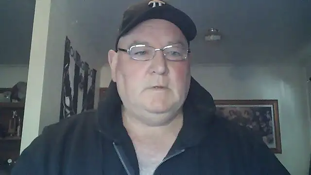 Snapshot of HOTANAL chatting on 20, 10, 2025 HOTANAL online show from 20, 10, 2025