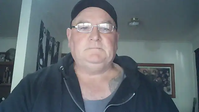 Snapshot of HOTANAL chatting on 16, 11, 2025 HOTANAL online show from 16, 11, 2025