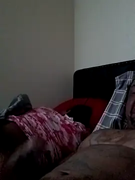 yellowwetfox online show from 25, 10, 2025