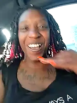Snapshot of markquanna chatting on 7, 10, 2025 markquanna online show from 7, 10, 2025