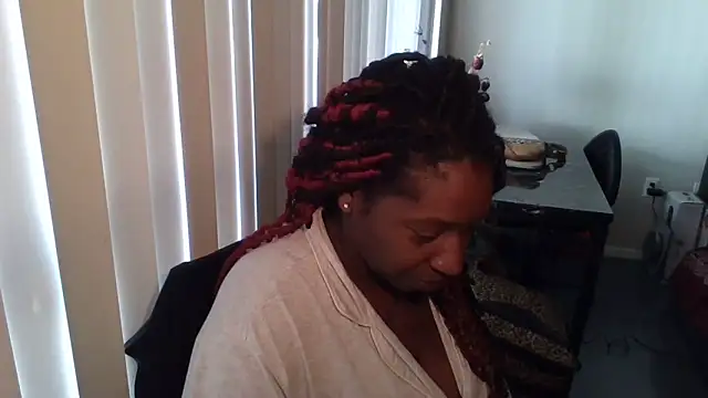 Snapshot of markquanna chatting on 24, 10, 2025 markquanna online show from 24, 10, 2025