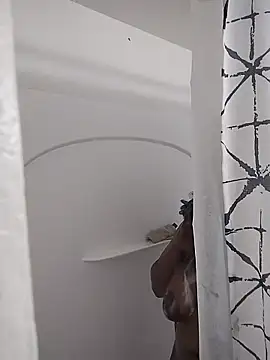 Snapshot of markquanna chatting on 8, 11, 2025 markquanna online show from 8, 11, 2025