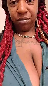 Snapshot of markquanna chatting on 16, 11, 2025 markquanna online show from 16, 11, 2025