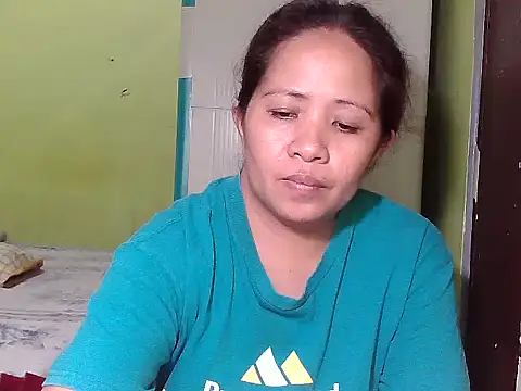 Snapshot of sweetlady_pinay chatting on 18, 10, 2025 sweetlady pinay online show from 18, 10, 2025