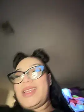 Snapshot of CarmelaAnthony chatting on 2, 1, 2025 CarmelaAnthony online show from 2, 1, 2025
