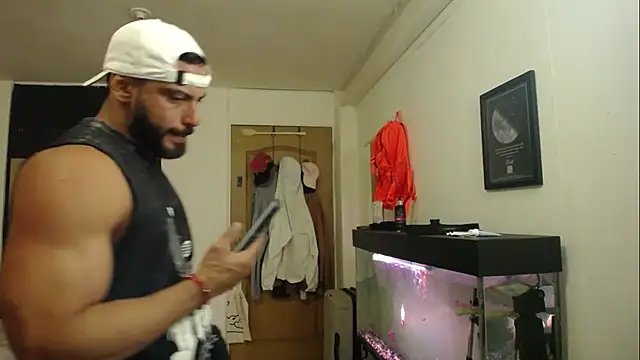 Snapshot of romeolovedark chatting on 15, 1, 2025 romeolovedark online show from 15, 1, 2025