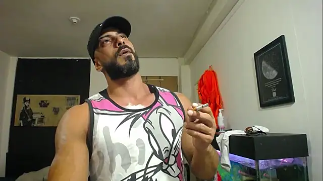 Snapshot of romeolovedark chatting on 2, 2, 2025 romeolovedark online show from 2, 2, 2025