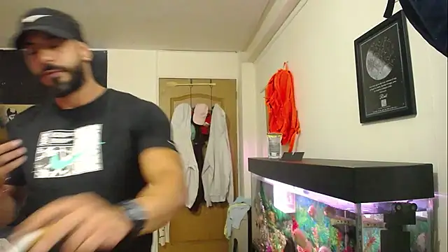 Snapshot of romeolovedark chatting on 16, 2, 2025 romeolovedark online show from 16, 2, 2025