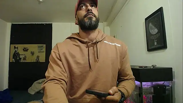 Snapshot of romeolovedark chatting on 1, 3, 2025 romeolovedark online show from 1, 3, 2025