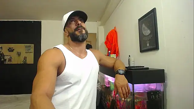 Snapshot of romeolovedark chatting on 18, 3, 2025 romeolovedark online show from 18, 3, 2025