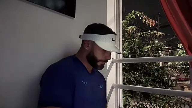 Snapshot of romeolovedark chatting on 25, 9, 2025 romeolovedark online show from 25, 9, 2025