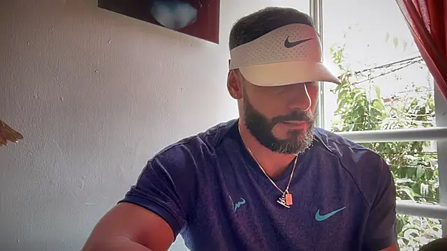 Snapshot of romeolovedark chatting on 25, 9, 2025 romeolovedark online show from 25, 9, 2025