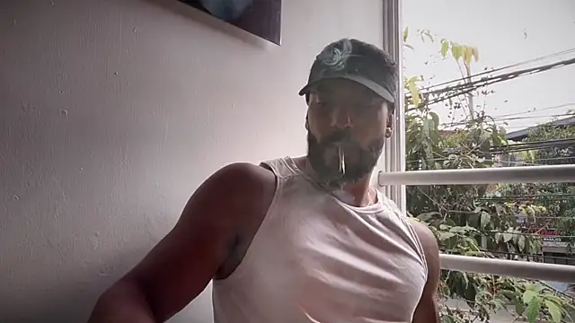 Snapshot of romeolovedark chatting on 18, 10, 2025 romeolovedark online show from 18, 10, 2025