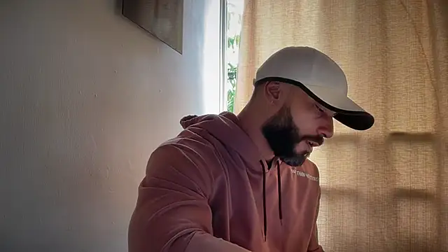 romeolovedark online show from 28, 5, 2026