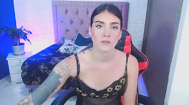 Snapshot of ximena22love chatting on 24, 12, 2024 ximena22love online show from 24, 12, 2024