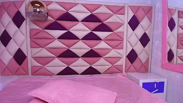 Snapshot of agath_69 chatting on 13, 11, 2025 agath 69 online show from 13, 11, 2025