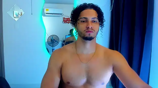 Snapshot of Kris_Khalifa69 chatting on 10, 5, 2026 Kris Khalifa69 online show from 10, 5, 2026