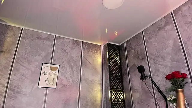 Amaraa Lewis online show from 12, 2, 2025