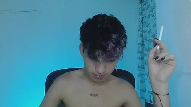 littlextreme online show from 25, 2, 2025