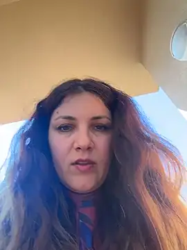 Snapshot of DaisyVibesss chatting on 5, 4, 2026 DaisyVibesss online show from 5, 4, 2026