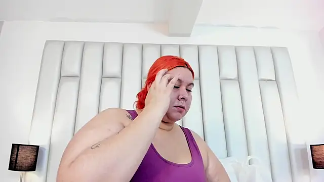 aandreaperez online show from 5, 3, 2025