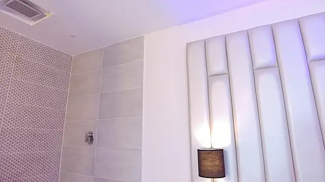 aandreaperez online show from 15, 4, 2026