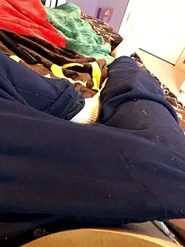 Snapshot of Hugetings chatting on 4, 12, 2024 Hugetings online show from 4, 12, 2024