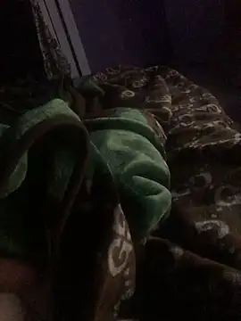 Snapshot of Hugetings chatting on 10, 2, 2025 Hugetings online show from 10, 2, 2025