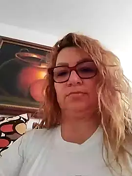 Snapshot of gisela27 chatting on 23, 2, 2025 gisela27 online show from 23, 2, 2025