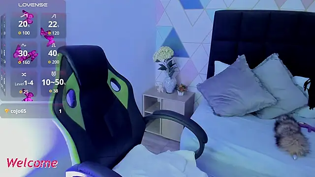 Snapshot of gisela27 chatting on 30, 10, 2025 gisela27 online show from 30, 10, 2025