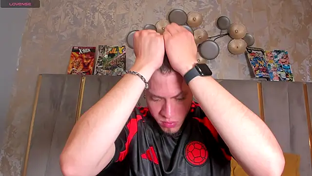 Snapshot of SebastianMaximoff chatting on 30, 10, 2025 SebastianMaximoff online show from 30, 10, 2025