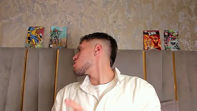 Snapshot of SebastianMaximoff chatting on 21, 12, 2025 SebastianMaximoff online show from 21, 12, 2025