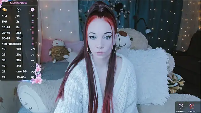 XNuka Flower LoverX online show from 13, 12, 2024