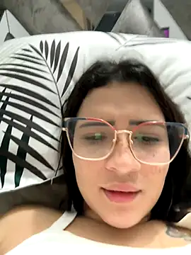 cutesarah  online show from 21, 9, 2025