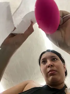 Snapshot of mariatudulceadiccion chatting on 29, 10, 2025 mariatudulceadiccion online show from 29, 10, 2025