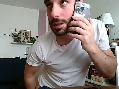 Snapshot of Simon-tem chatting on 13, 1, 2026 Simon-tem online show from 13, 1, 2026