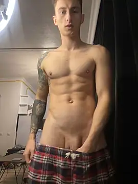 Snapshot of mark_streemm chatting on 28, 12, 2024 mark streemm online show from 28, 12, 2024