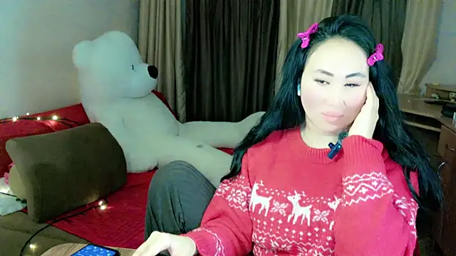 Snapshot of AsianQueens chatting on 14, 2, 2025 AsianQueens online show from 14, 2, 2025