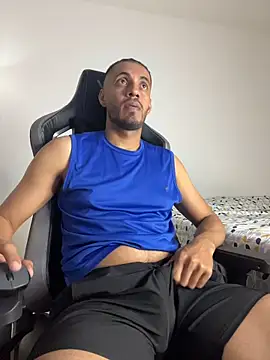 Snapshot of steven_smith05 chatting on 12, 10, 2025 steven smith05 online show from 12, 10, 2025