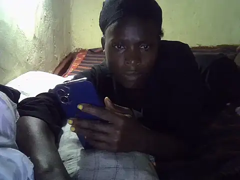 cute-shamza online show from 2, 11, 2025