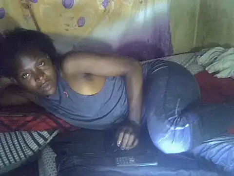 cute-shamza online show from 11, 4, 2026