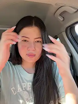 clairewntr online show from 5, 3, 2025