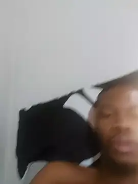 Snapshot of Malibongwe17 chatting on 21, 9, 2025 Malibongwe17 online show from 21, 9, 2025